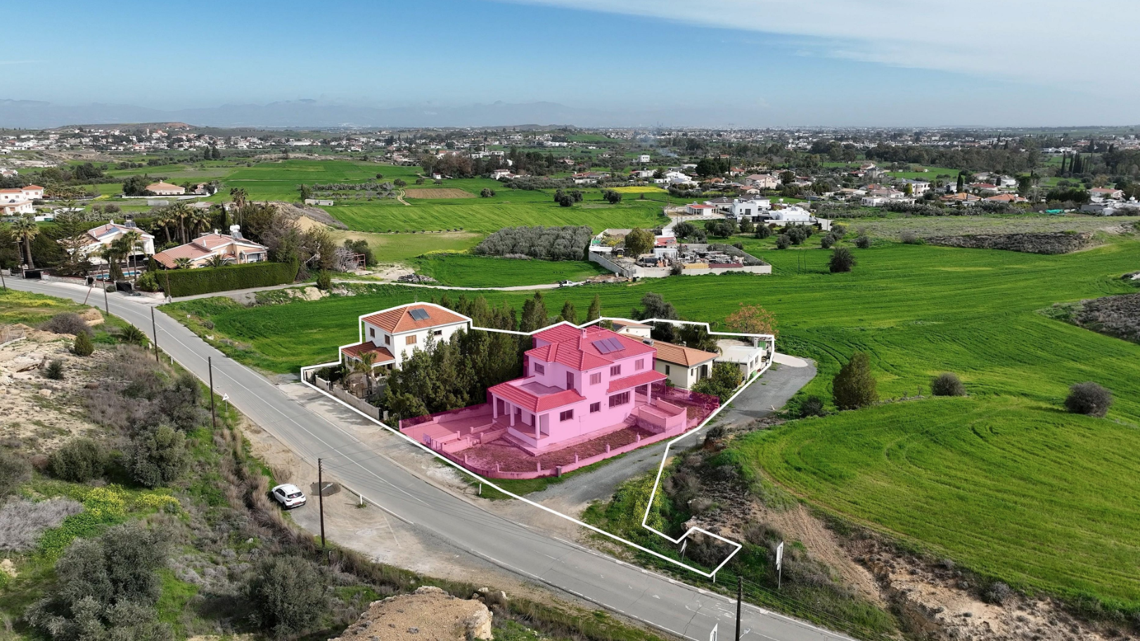 THREE BEDROOM DETACHED HOUSE FOR SALE IN NICOSIA-ERGATES