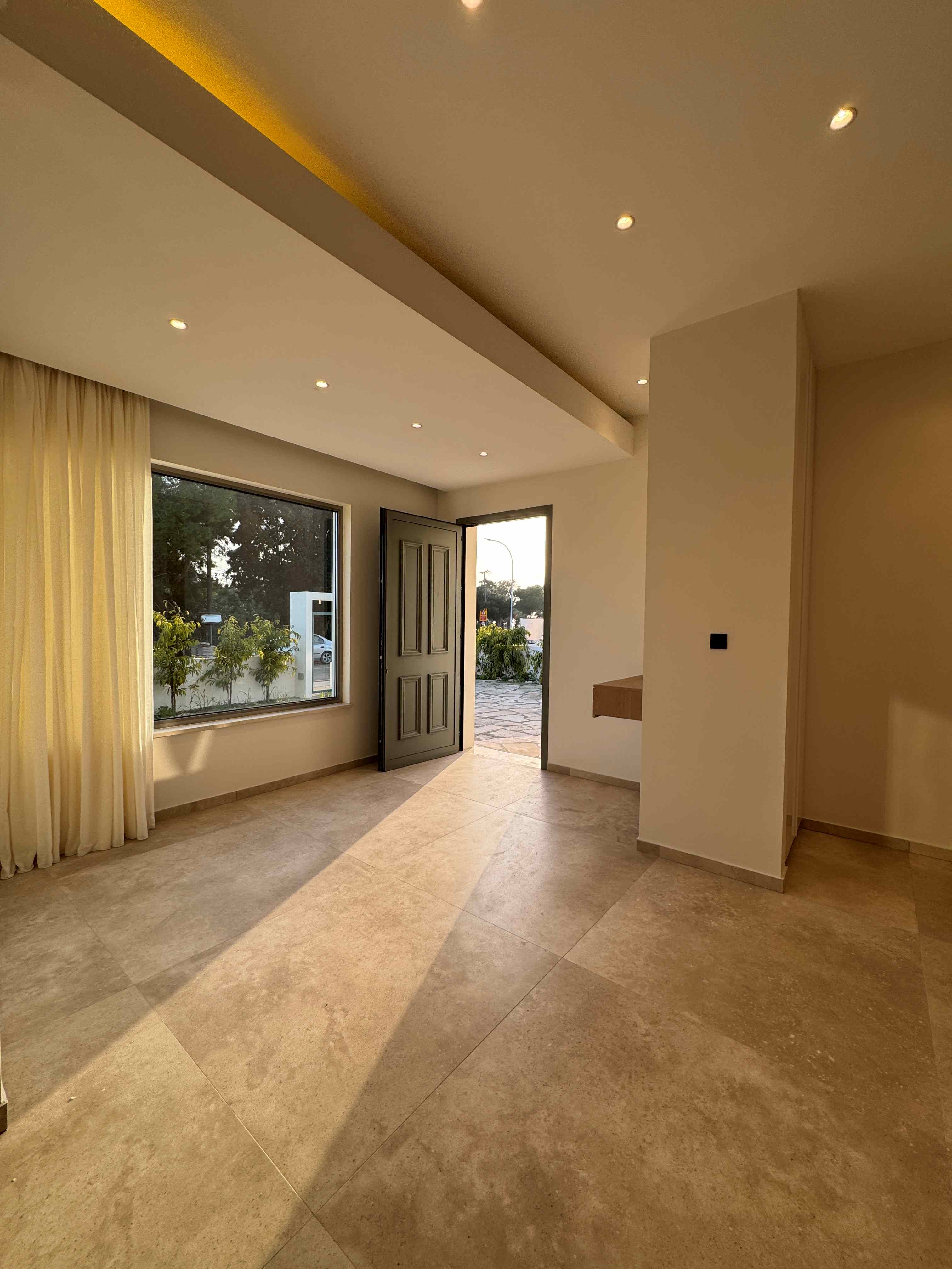 THREE BEDROOM BUNGALOW FOR RENT IN PYLA