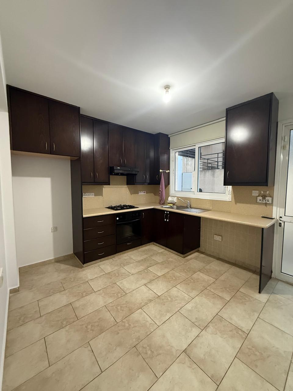 THREE BEDROOM SEMI DETACHED MESSONAITE IN OROKLINI 