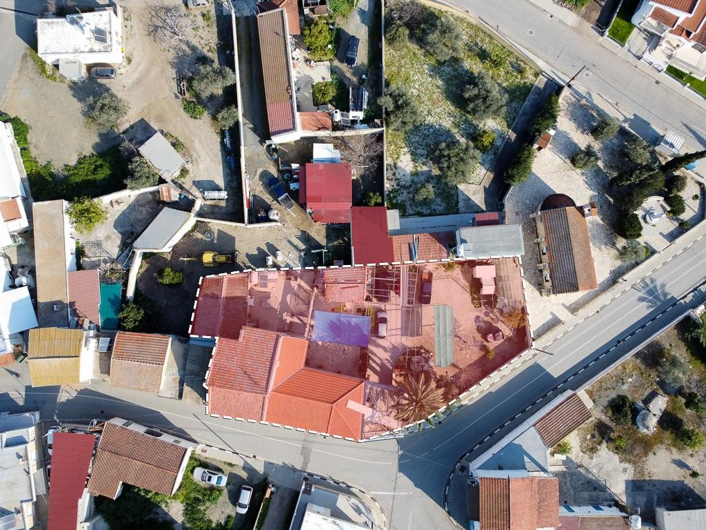 TWO-STOREY HOUSE - TROULLOI/LARNACA