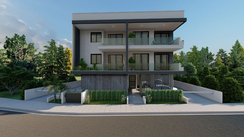 TWO BEDROOM APARTMENT (ROOF GARDEN) IN LIVADIA  