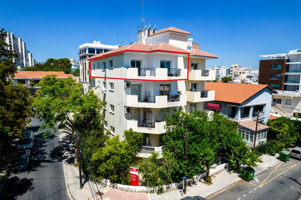 THREE BEDROOM APARTMENT FOR SALE IN NICOSIA-AGIO OMOLOGITES