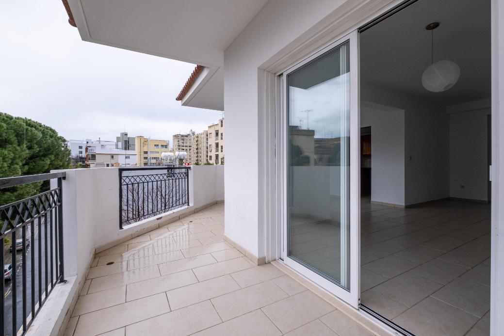 THREE BEDROOM APARTMENT FOR SALE IN NICOSIA-AGIO OMOLOGITES