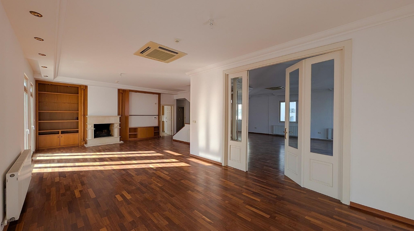 THREE STOREY BUILDING - AGIOS NIKOLAOS, LARNACA