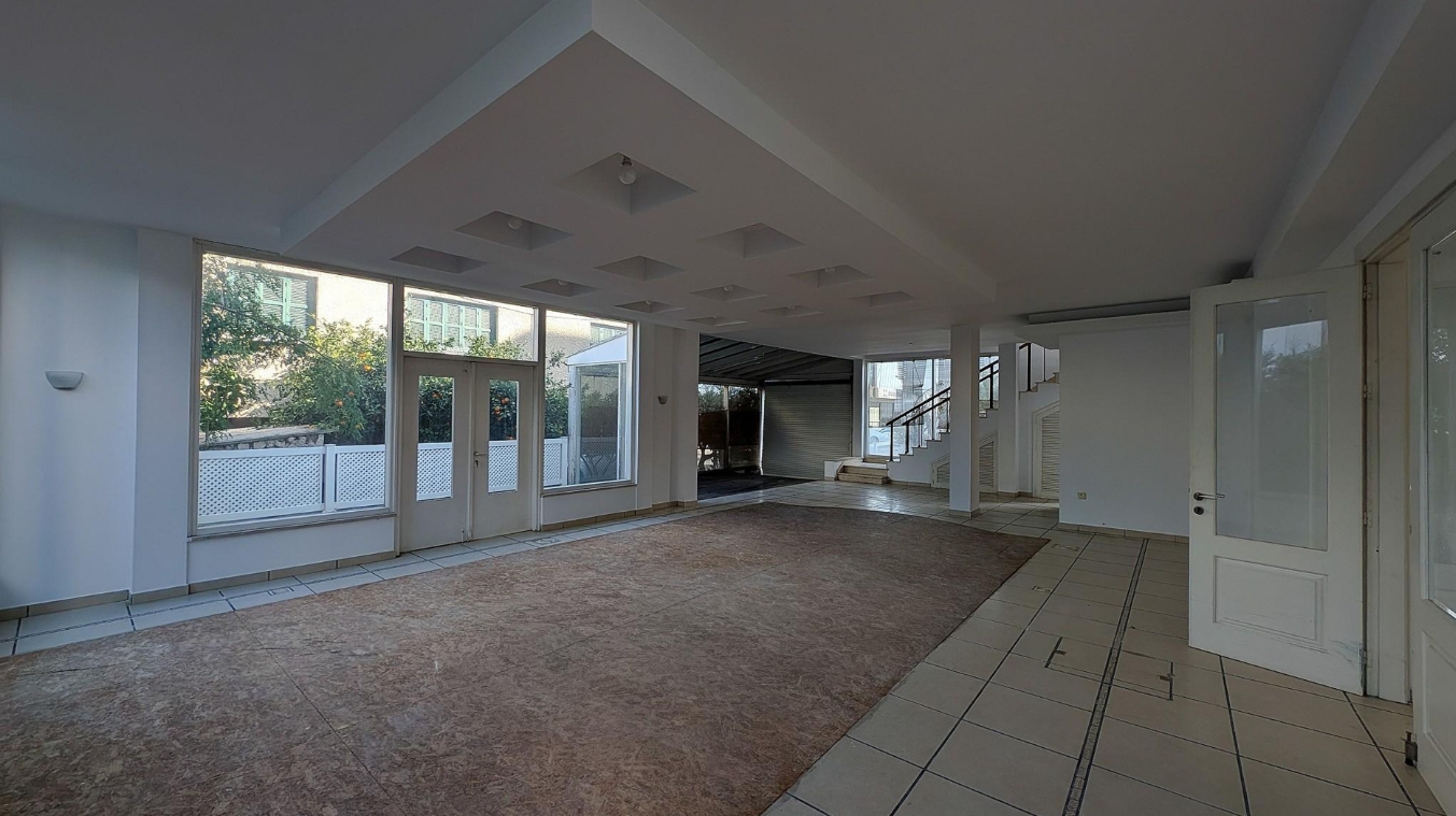 THREE STOREY BUILDING - AGIOS NIKOLAOS, LARNACA