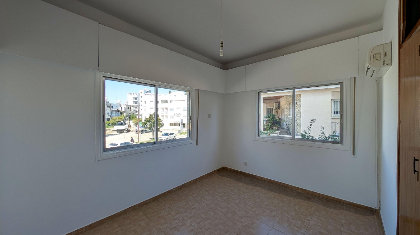 THREE BEDROOM APARTMENT - AGIOS NIKOLAOS / LARNACA