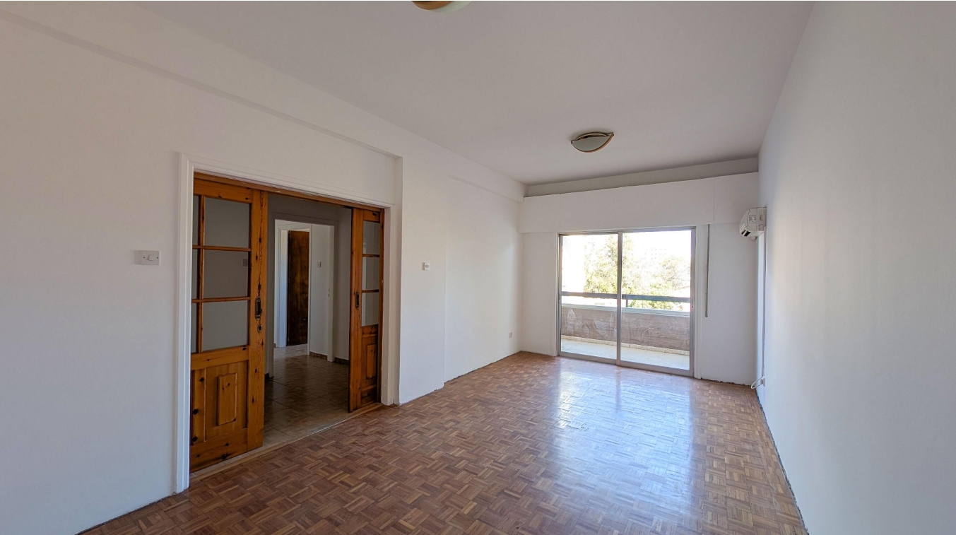 THREE BEDROOM APARTMENT - AGIOS NIKOLAOS / LARNACA