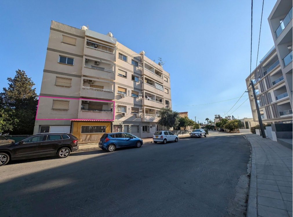 THREE BEDROOM APARTMENT - AGIOS NIKOLAOS / LARNACA