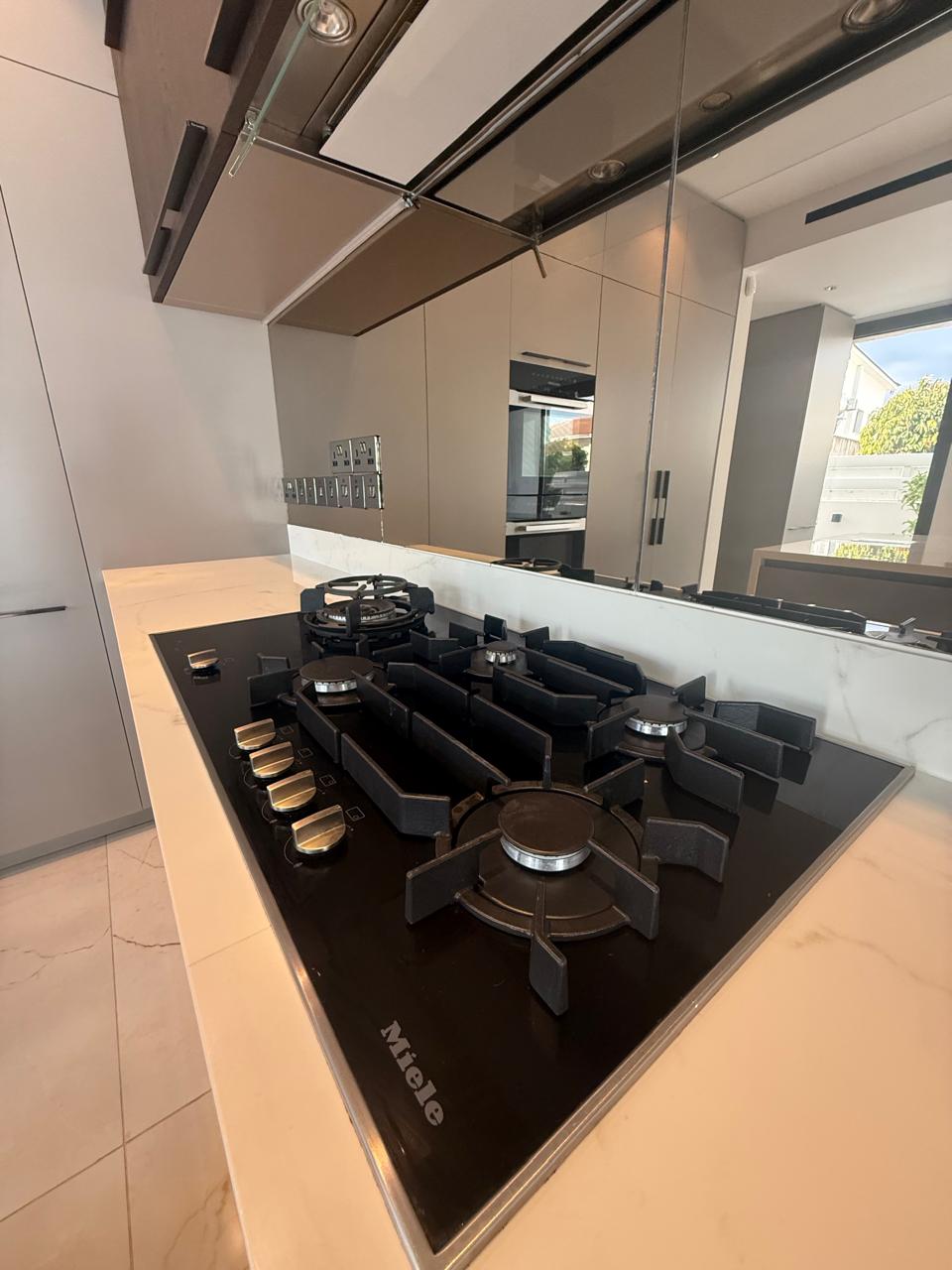 LUXURY VILLA IN LIVADIA – Walking Distance to the Beach