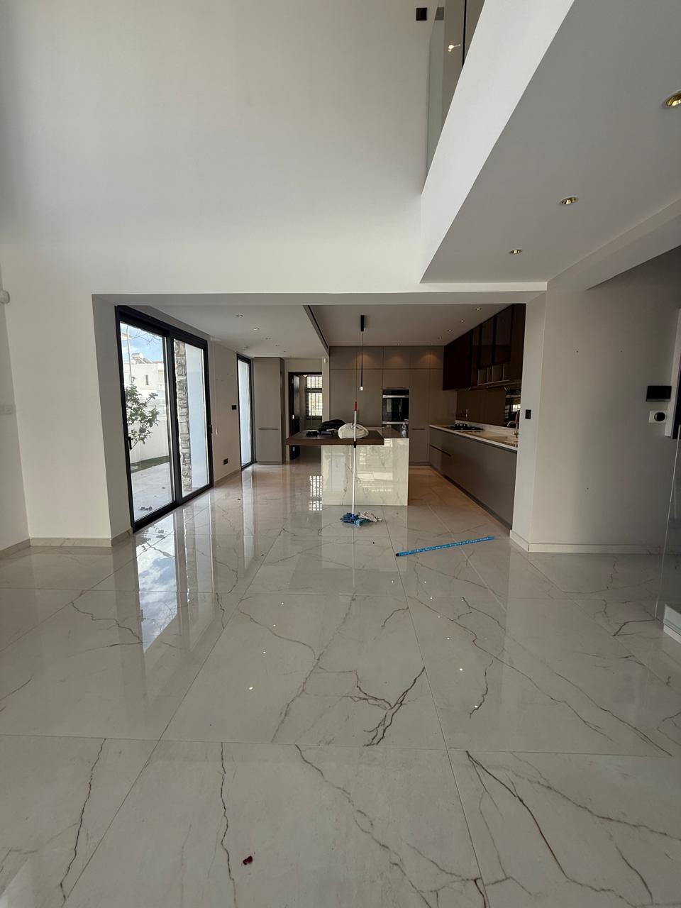 LUXURY VILLA IN LIVADIA – Walking Distance to the Beach