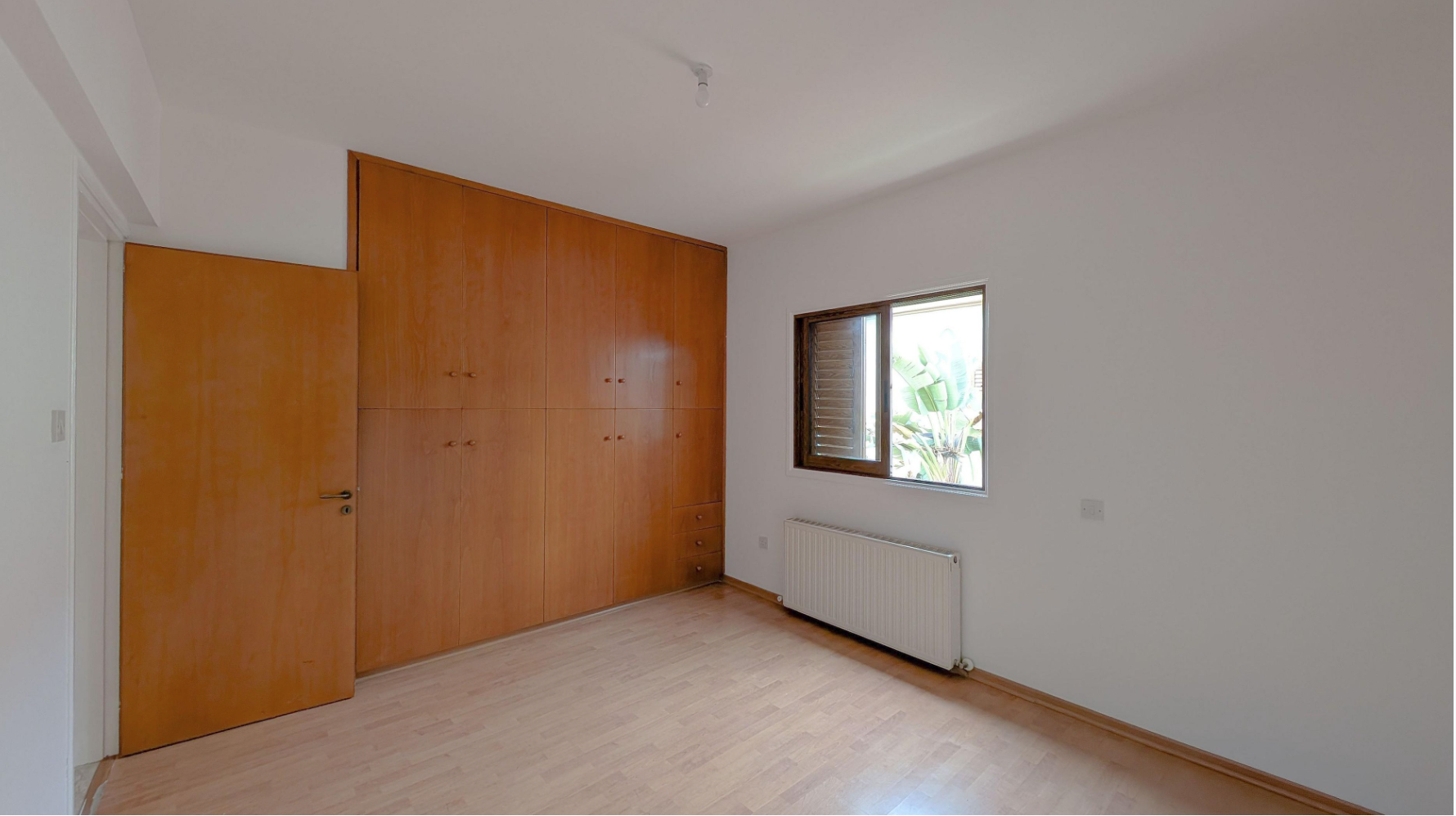 FOUR BEDROOM HOUSE FOR SALE IN NICOSIA-LATSIA