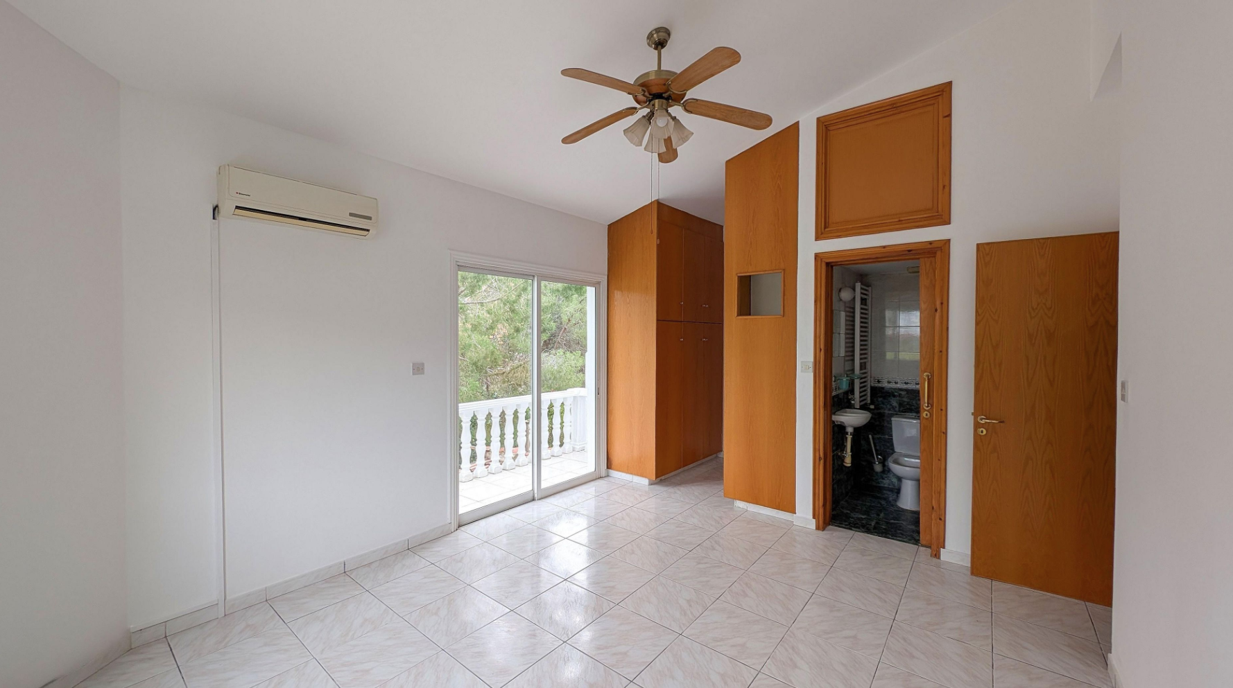 THREE BEDROOM SEMI-DETACHED HOUSE FOR SALE IN NICOSIA-GERI