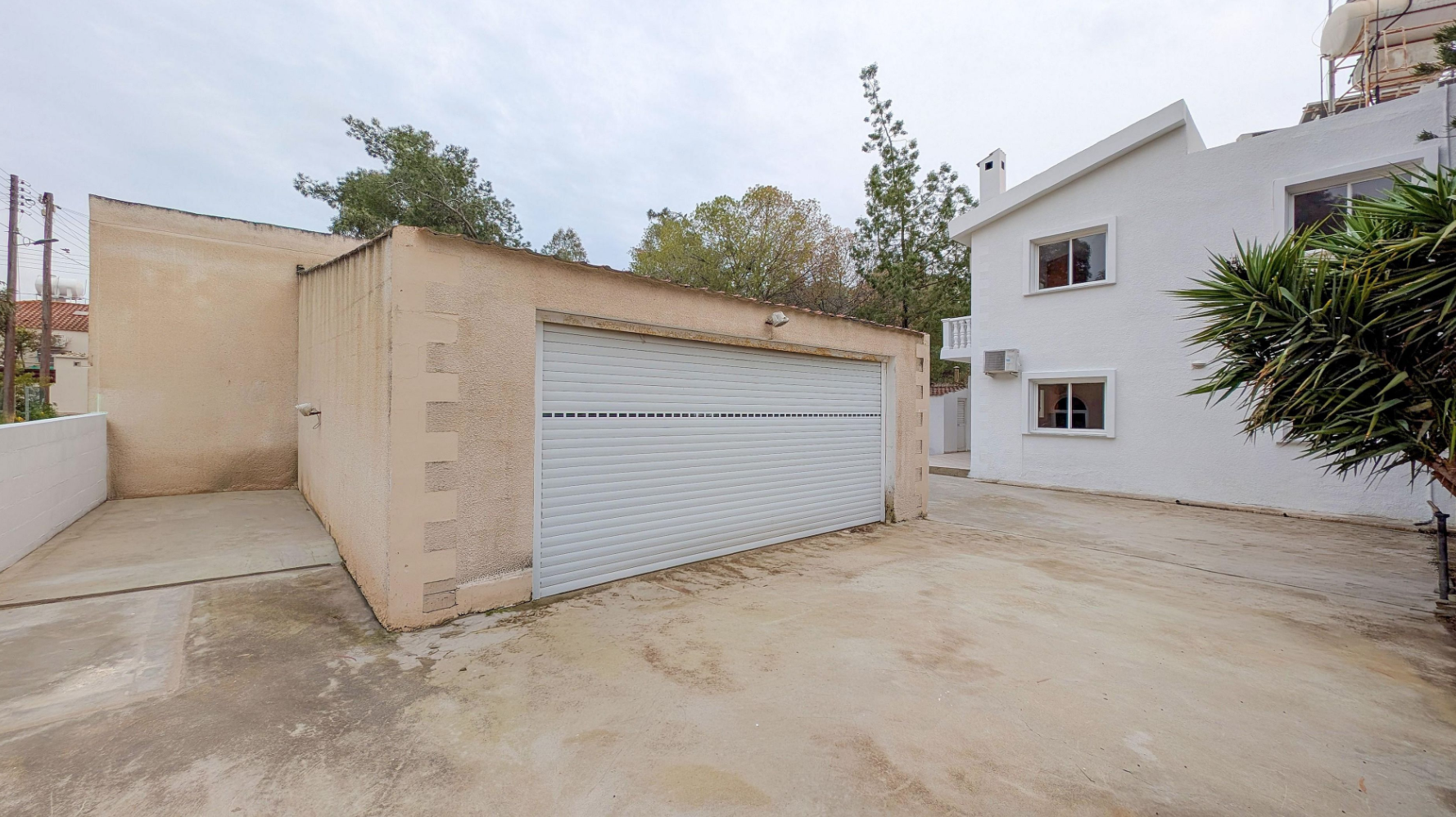 THREE BEDROOM SEMI-DETACHED HOUSE FOR SALE IN NICOSIA-GERI