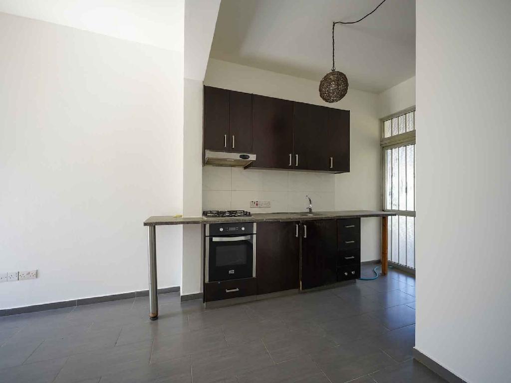 MIXED USE BUILDING FOR SALE IN NICOSIA-KAIMAKLI