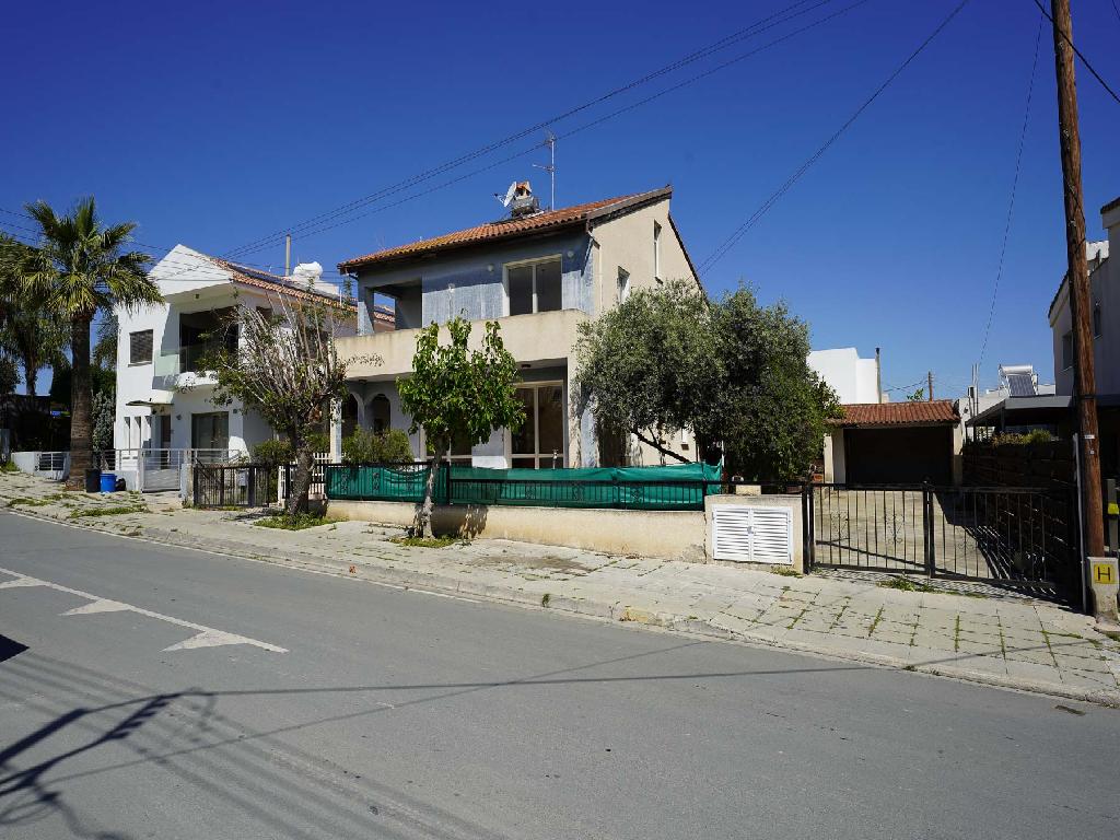 THREE BEDROOM DETACHED HOUSE FOR SALE IN NICOSIA-PANAGIA