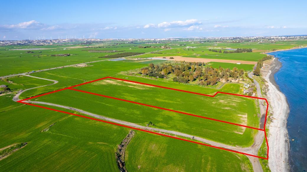 SEAFRONT TOURISTIC FIELDS - SOFTADES/LARNACA