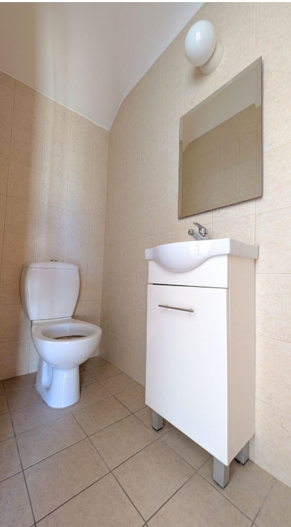 TWO STOREY SEMI-DETACHED HOUSE - MENEOU/LARNACA