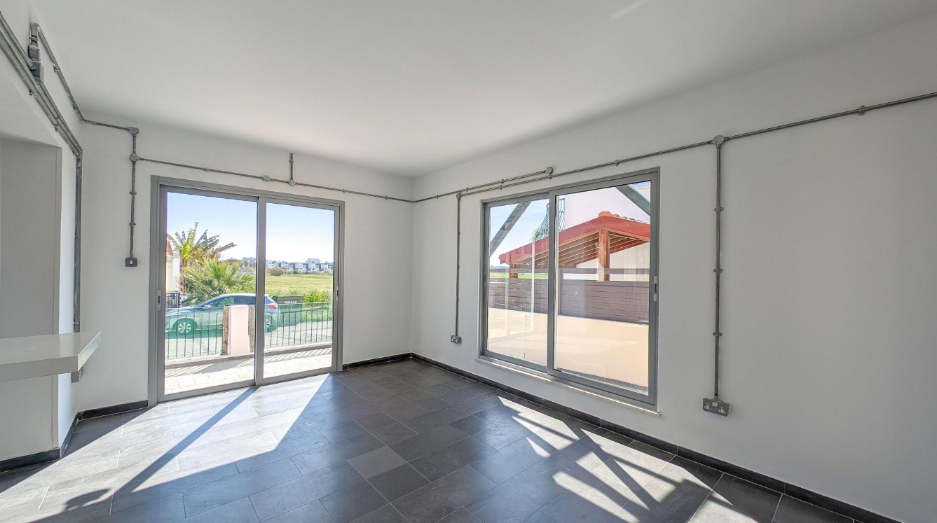 SEMI-DETACHED HOUSE- OROKLINI / LARNACA