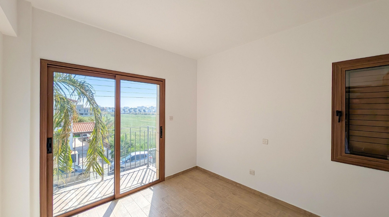 SEMI-DETACHED HOUSE- OROKLINI / LARNACA