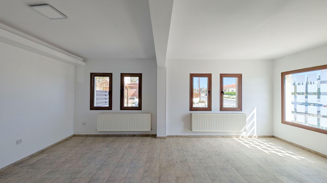 SEMI-DETACHED HOUSE- OROKLINI / LARNACA