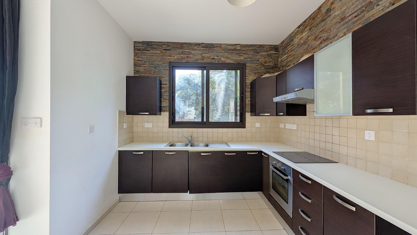 TWO-STOREY DETACHED HOUSE -OROKLINI/LARNACA