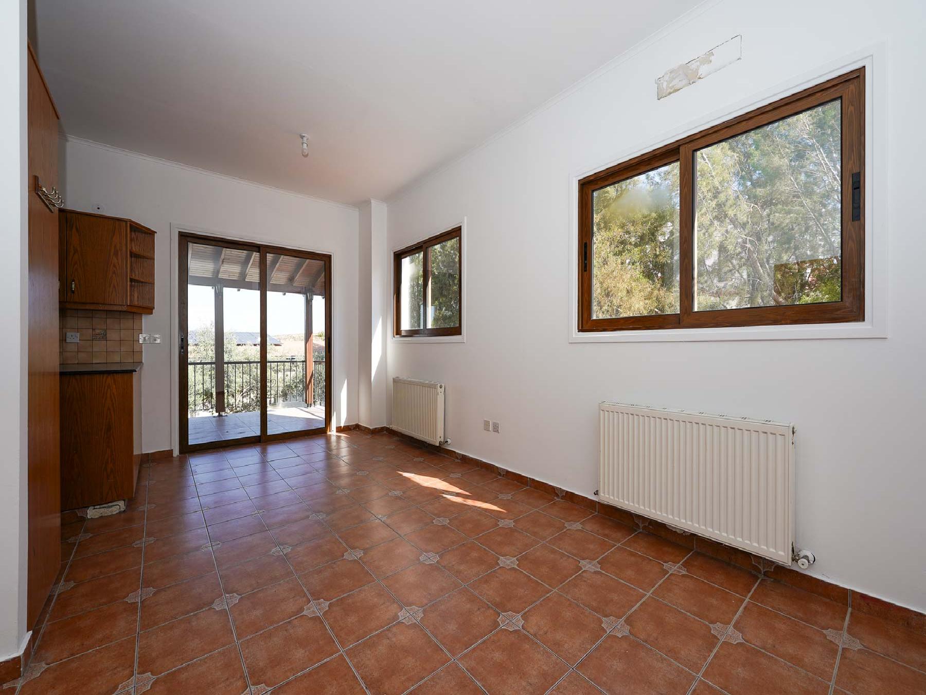 FOUR BEDROOM DETACHED HOUSE FOR SALE IN NICOSIA-ERGATES