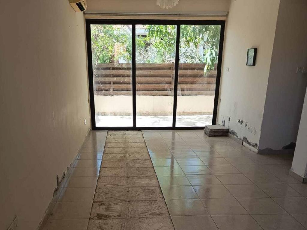 TWO BEDROOM APARTMENT-MAZOTOS/LARNACA