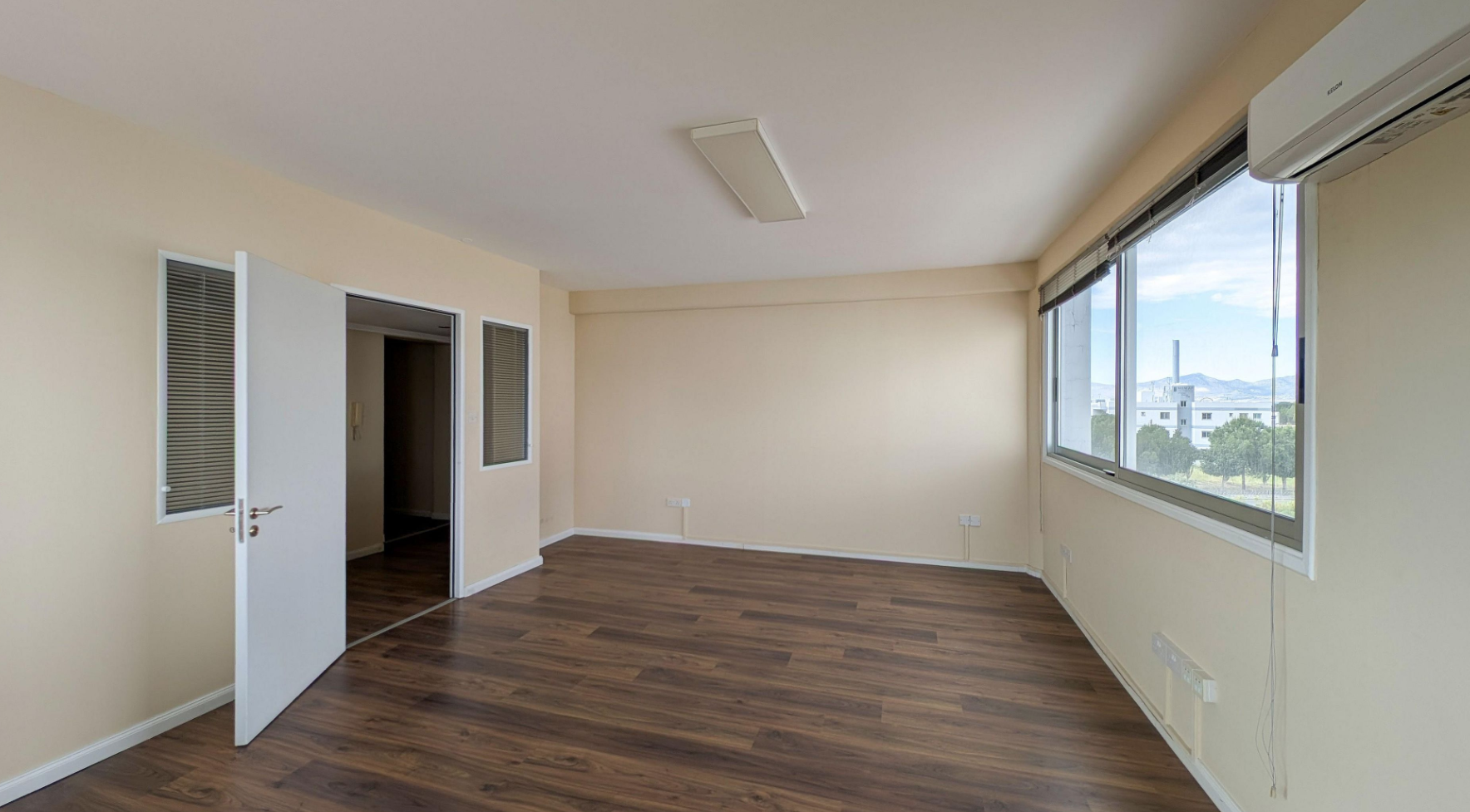 MIXED-USE BUILDING FOR SALE IN NICOSIA-STROVOLOS