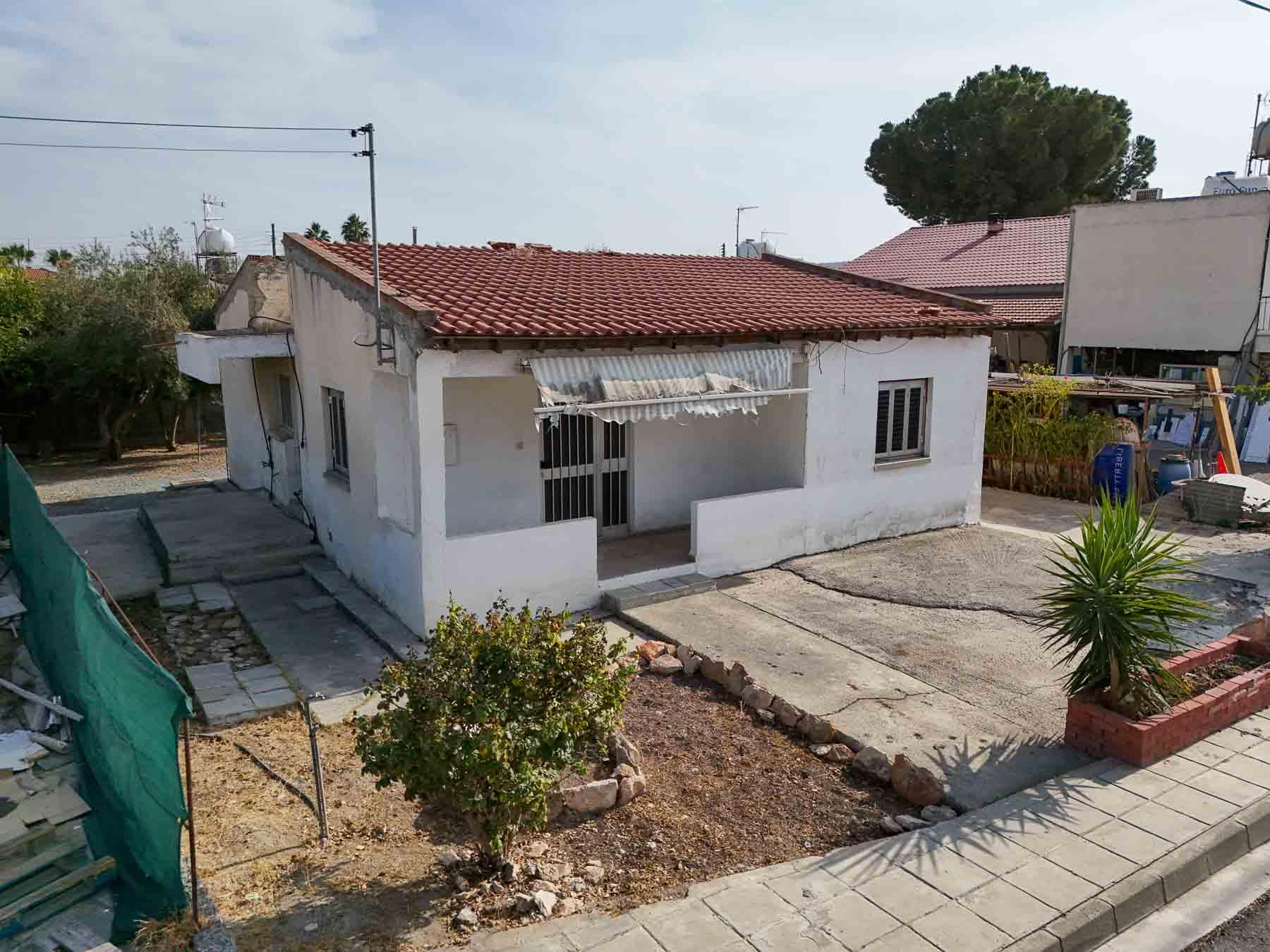 THREE BEDROOM HOUSE FOR SALE IN NICOSIA-DALI