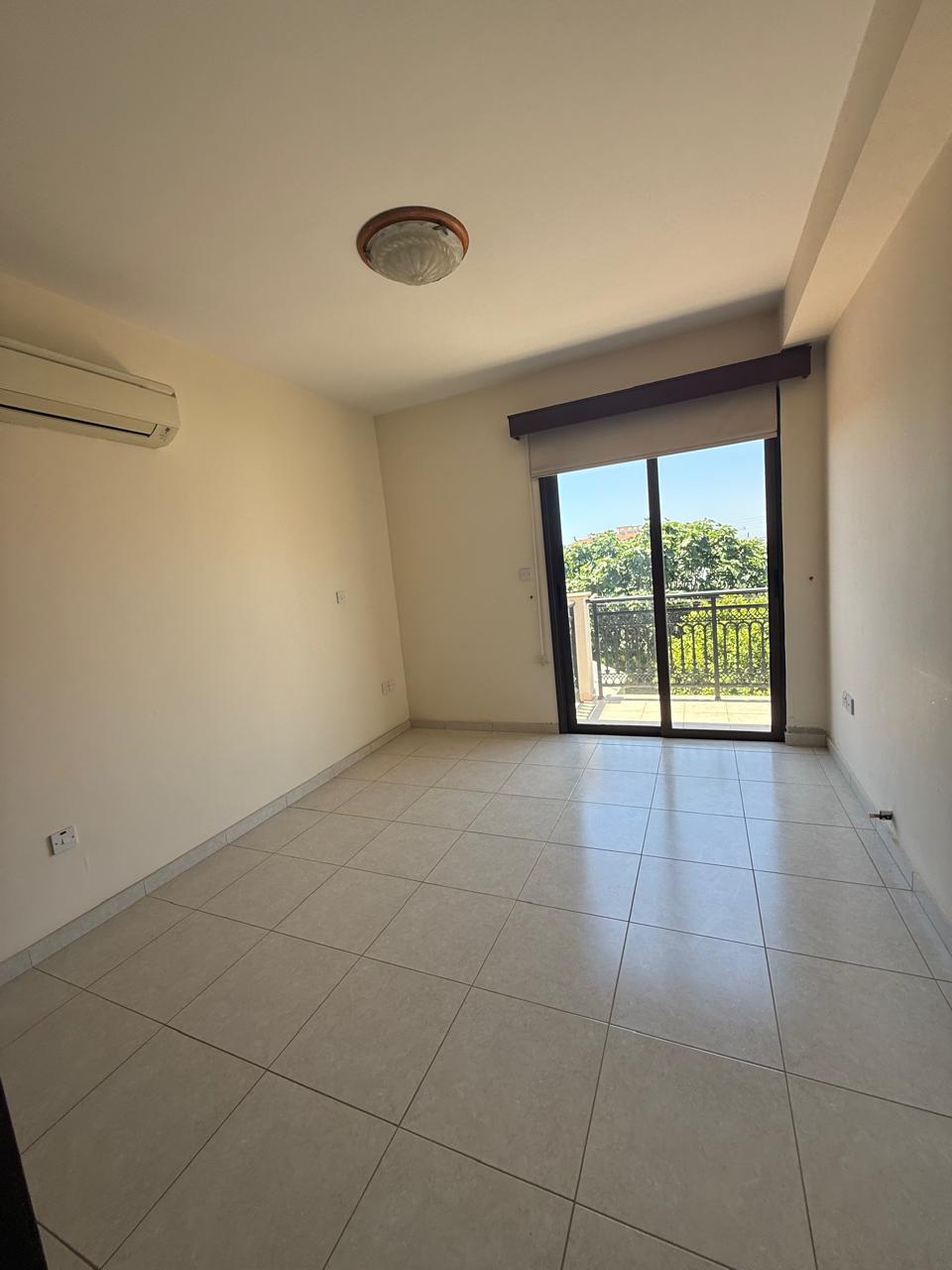 FOUR (4) BEDDROOM HOUSE -KITI/LARNACA