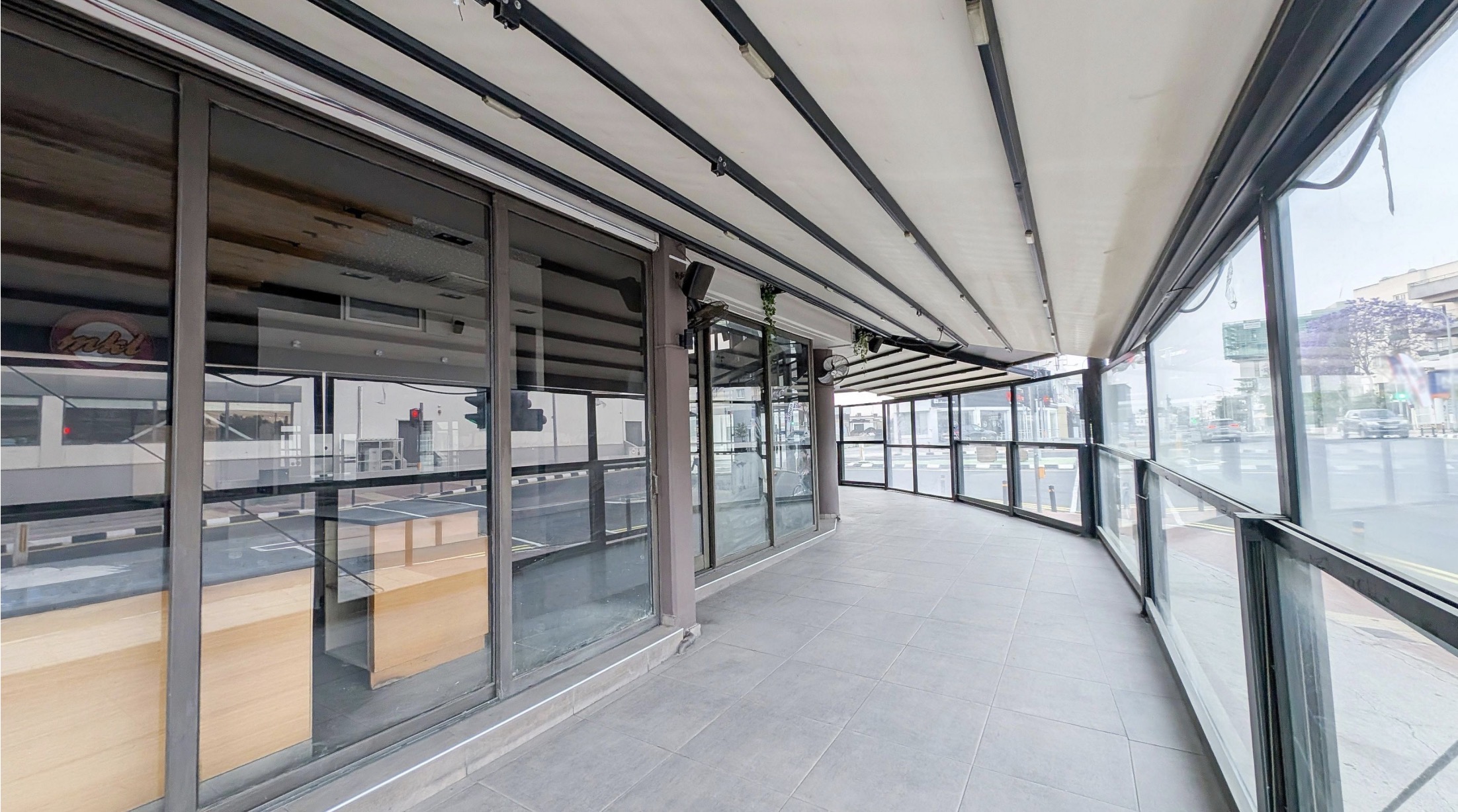 MIXED USE BUILDING FOR SALE IN NICOSIA-LATSIA