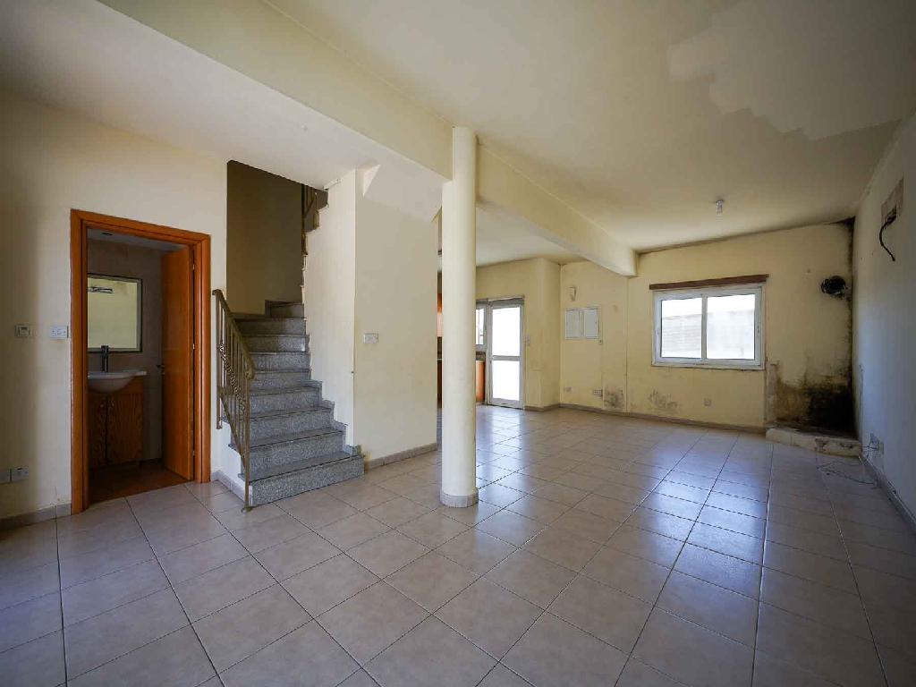 TWO-STOREY THREE BEDROOM HOUSE FOR SALE IN NICOSIA-KOKKINOTRIMITHIA