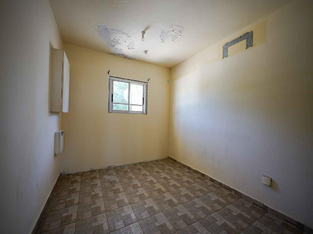 TWO-STOREY THREE BEDROOM HOUSE FOR SALE IN NICOSIA-KOKKINOTRIMITHIA