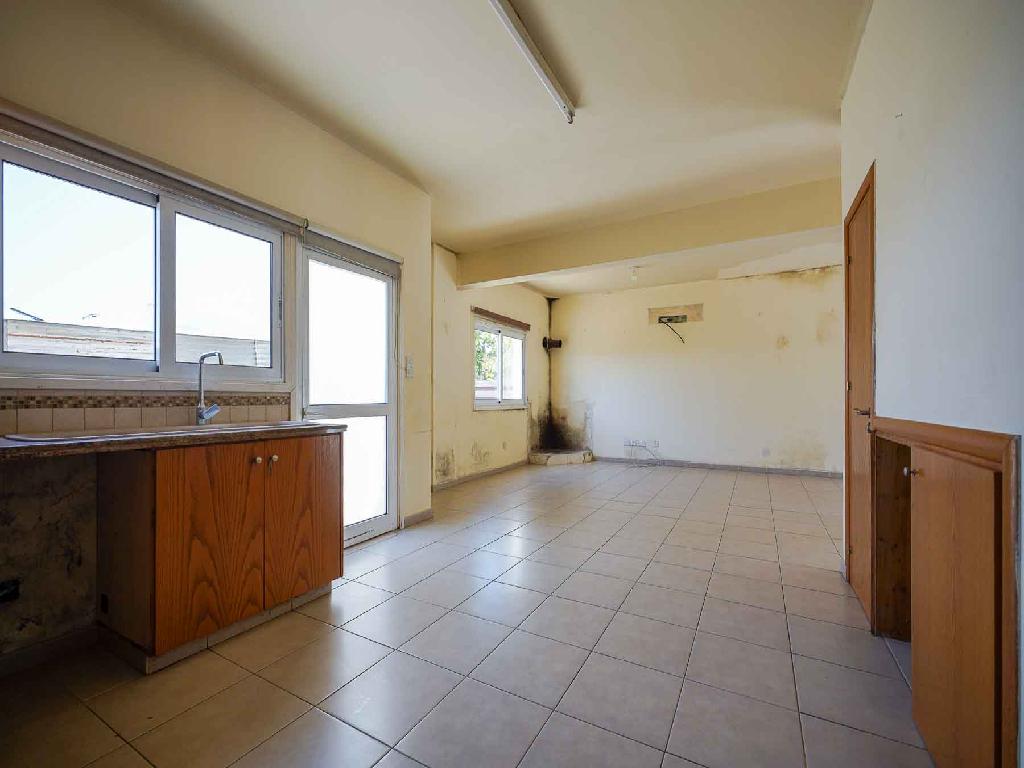 TWO-STOREY THREE BEDROOM HOUSE FOR SALE IN NICOSIA-KOKKINOTRIMITHIA