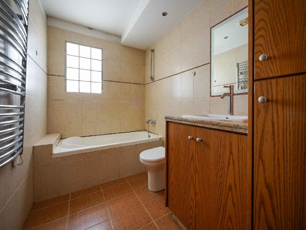 TWO-STOREY THREE BEDROOM HOUSE FOR SALE IN NICOSIA-KOKKINOTRIMITHIA