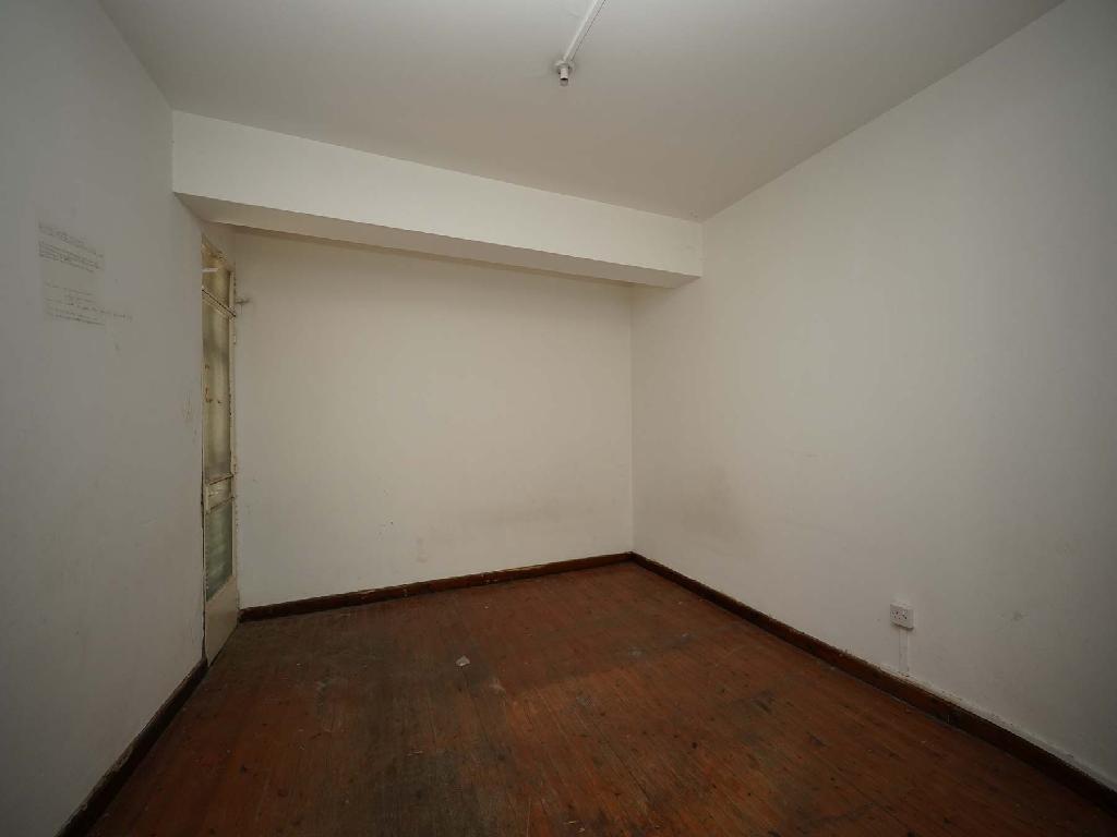 ONE BEDROOM APARTMENT  FOR SALE IN NICOSIA-CITY CENTER