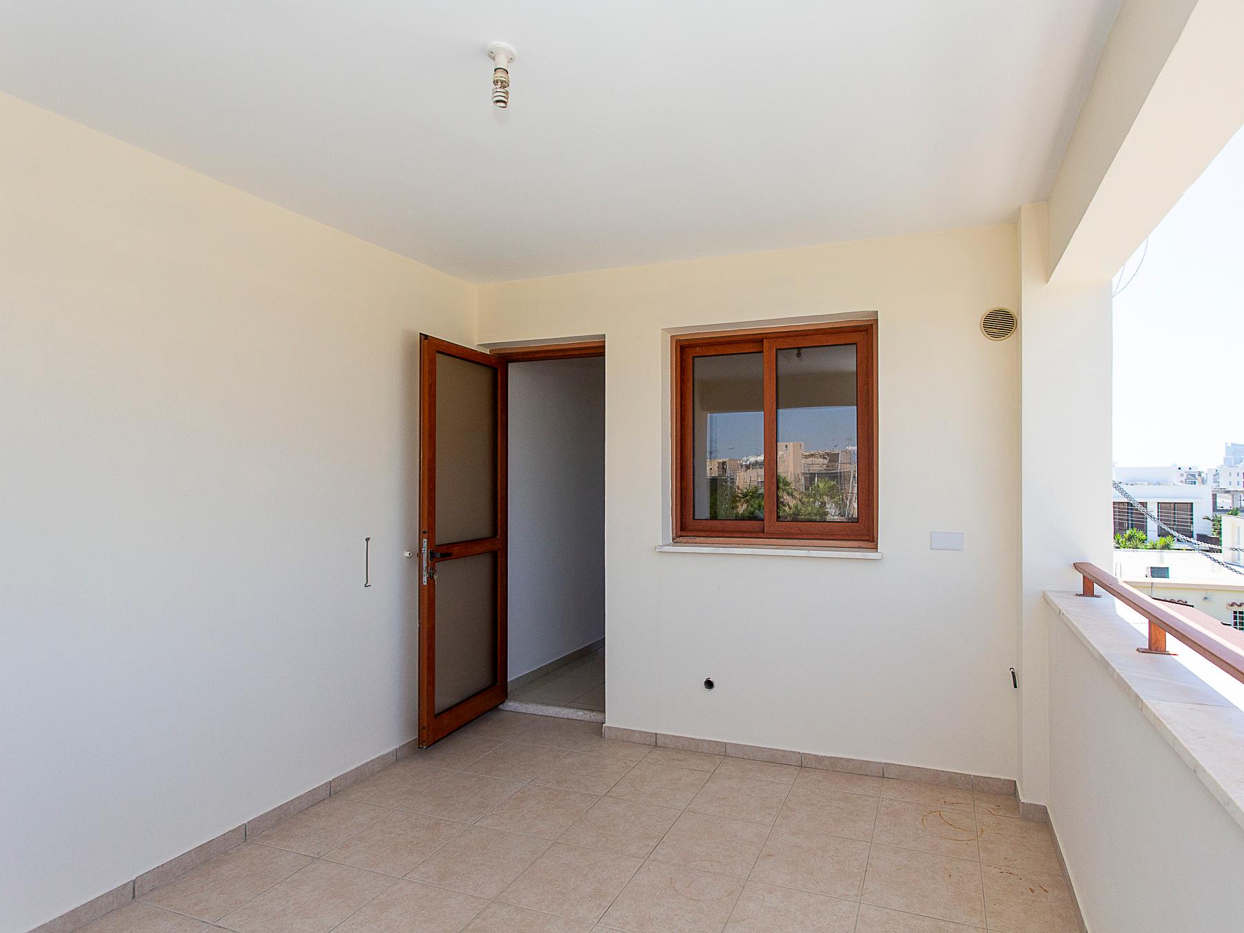 TWO BEDROOM APARTMENT - SOTIROS/LARNACA
